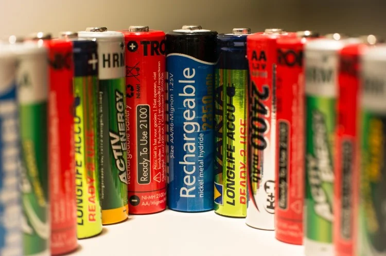 Dynamic Web Pages - Like Batteries - Included